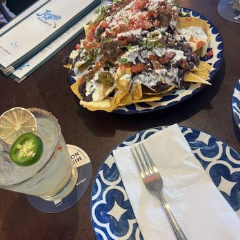Jorge's Mexican Restaurant & Bar - Nachos - Seafood Near Me - Haleiwa, Hawaii Jorge's Mexican Restaurant & Bar - Nachos - Seafood Near Me - Haleiwa, Hawaii