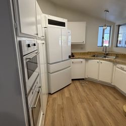 Elite Display Cleaning