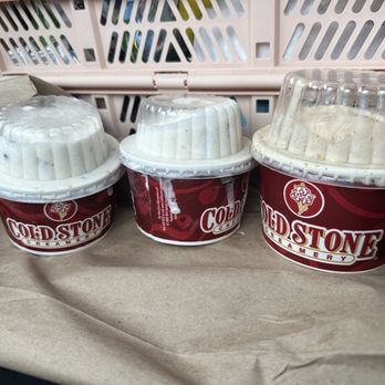 Cold Stone Creamery - Ice cream in the wrong sizes. - Ice Cream & Frozen Yogurt Near Me - Silverdale, Washington Cold Stone Creamery - Ice cream in the wrong sizes. - Ice Cream & Frozen Yogurt Near Me - Silverdale, Washington