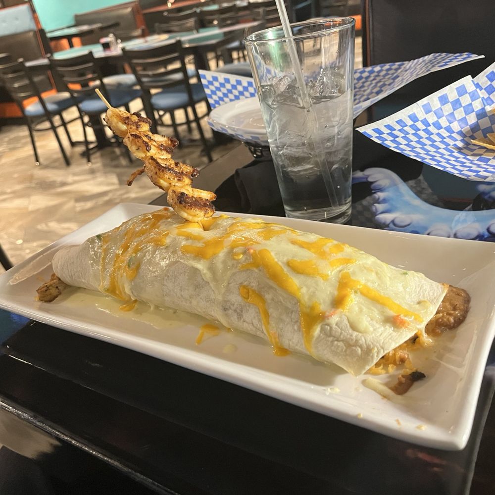 Mister Burrito (Chicken and Shrimp)