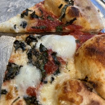 V Pizza - Margarita Pizza! - Pizza Near Me - Orlando, Florida V Pizza - Margarita Pizza! - Pizza Near Me - Orlando, Florida