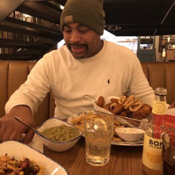Berties Proper Fish & Chips - Mushy peas, Bernie frito (mix of salt & pepper squid, cod and other fish - Fish & Chips Near Me - Edinburgh, EDH Berties Proper Fish & Chips - Mushy peas, Bernie frito (mix of salt & pepper squid, cod and other fish - Fish & Chips Near Me - Edinburgh, EDH