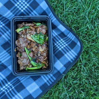 Fern Thai on Main - Beef Pad See Ewe to-go - Thai Near Me - Bellevue, Washington Fern Thai on Main - Beef Pad See Ewe to-go - Thai Near Me - Bellevue, Washington