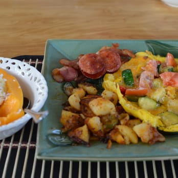 Coconut Cabanas - Bed & Breakfast Near Me - Mountain View, Hawaii