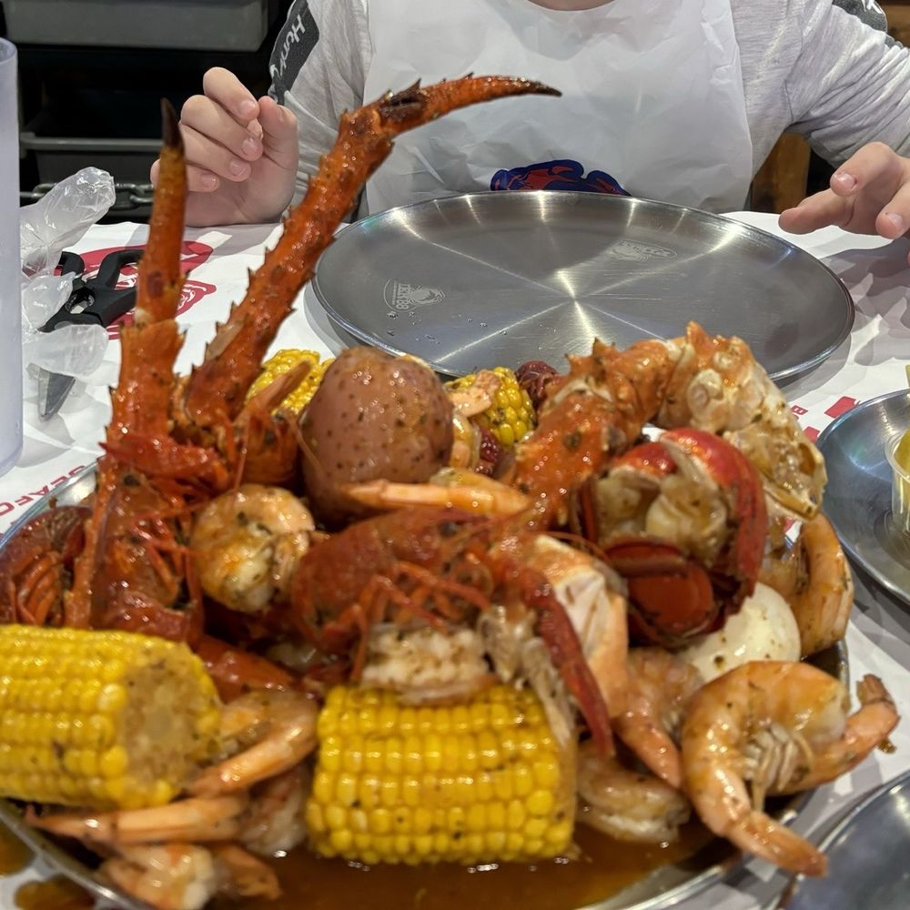 Pier 88 Boiling Seafood & Bar - ULTIMATE BOIL added crawfish and lobster tail - Cajun/Creole Near Me - Chattanooga, Tennessee Pier 88 Boiling Seafood & Bar - ULTIMATE BOIL added crawfish and lobster tail - Cajun/Creole Near Me - Chattanooga, Tennessee