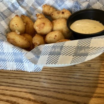 Cracker Barrel Old Country Store - Cheese balls - American Near Me - Tewksbury, Massachusetts