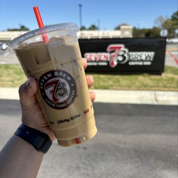 7 Brew Coffee - Iced Cookie Butter latte with oat milk - Coffee & Tea Near Me - Houston, Texas 7 Brew Coffee - Iced Cookie Butter latte with oat milk - Coffee & Tea Near Me - Houston, Texas