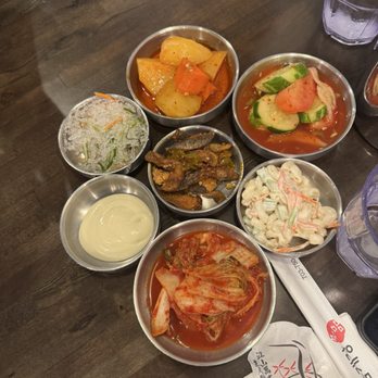 GJ2 4U - Bonchon - Seafood Near Me - Annandale, Virginia