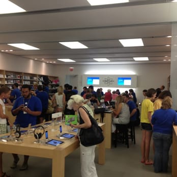 Apple Barton Creek - Computers Near Me - Austin, Texas