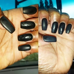 Cute-icles Nail Salon & Spa - Black Matte.