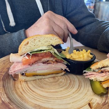 Hampton Station Cafe - Dave Sandwich - Burgers Near Me - Brothers, Oregon