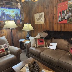 ADK Home - Their furniture looks so comfy