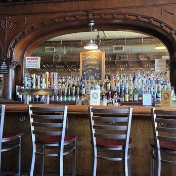 The Laughing Clam - The bar - Seafood Near Me - Grants Pass, Oregon The Laughing Clam - The bar - Seafood Near Me - Grants Pass, Oregon