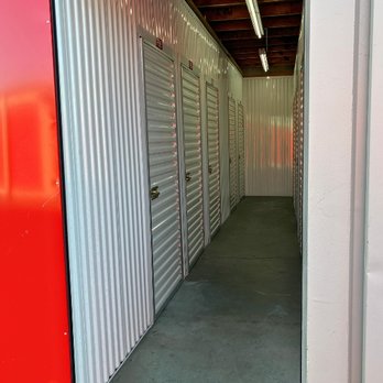 Leonard's Lockers Self Storage - Self Storage Near Me - Salinas, California