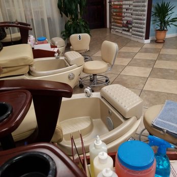 Pro Nails - Relaxing atmosphere - Nail Salons Near Me - Grand Junction, Colorado