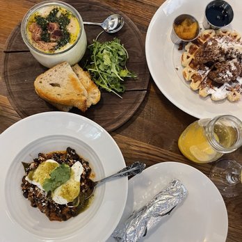 The Pearl - Huevos rancheros, egg in a jar, chicken and waffles - New American Near Me - Dublin, Ohio The Pearl - Huevos rancheros, egg in a jar, chicken and waffles - New American Near Me - Dublin, Ohio