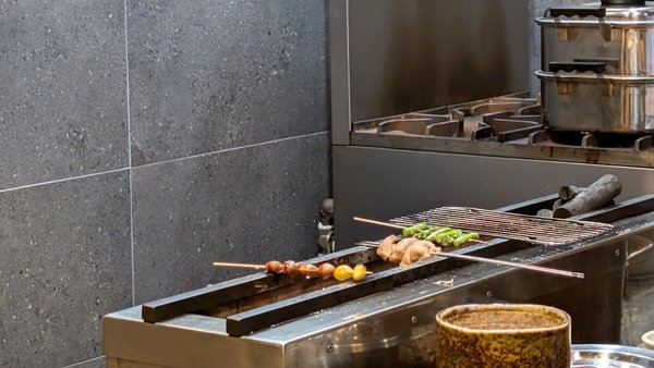 Yakitori Tsuta by null