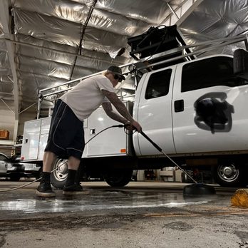Owens Valley Pressure Washers - Using surface cleaner to pressure wash oil - Pressure Washers Near Me Owens Valley Pressure Washers - Using surface cleaner to pressure wash oil - Pressure Washers Near Me