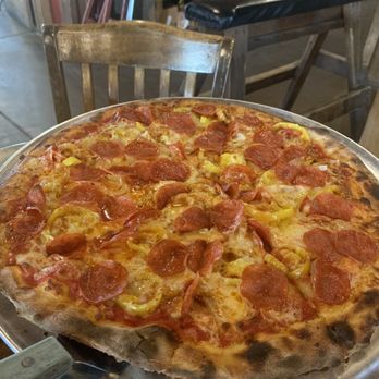 Mountain State Brewing - Fire on the mountain pizza - Pizza Near Me - McHenry, Maryland