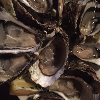 Quays Bar - Oysters - Pubs Near Me - Galway, G Quays Bar - Oysters - Pubs Near Me - Galway, G