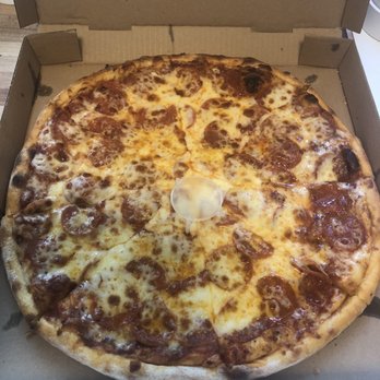 New York Pizza - Medium Pepperoni - Pizza Near Me - Pleasanton, California New York Pizza - Medium Pepperoni - Pizza Near Me - Pleasanton, California