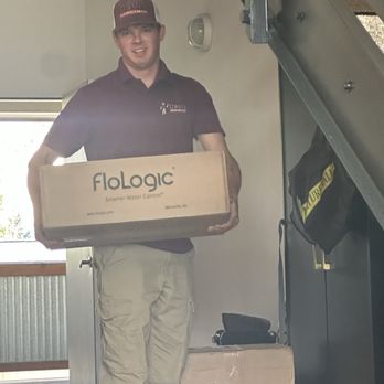 Davis Plumbing & Drain Cleaning - Ronnie's here and committed to quality service! - Water Heater Installation/Repair Near Me Davis Plumbing & Drain Cleaning - Ronnie's here and committed to quality service! - Water Heater Installation/Repair Near Me