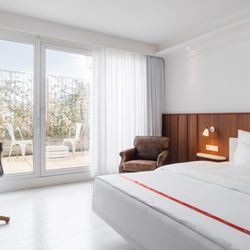 Ruby Sofie Hotel & Bar