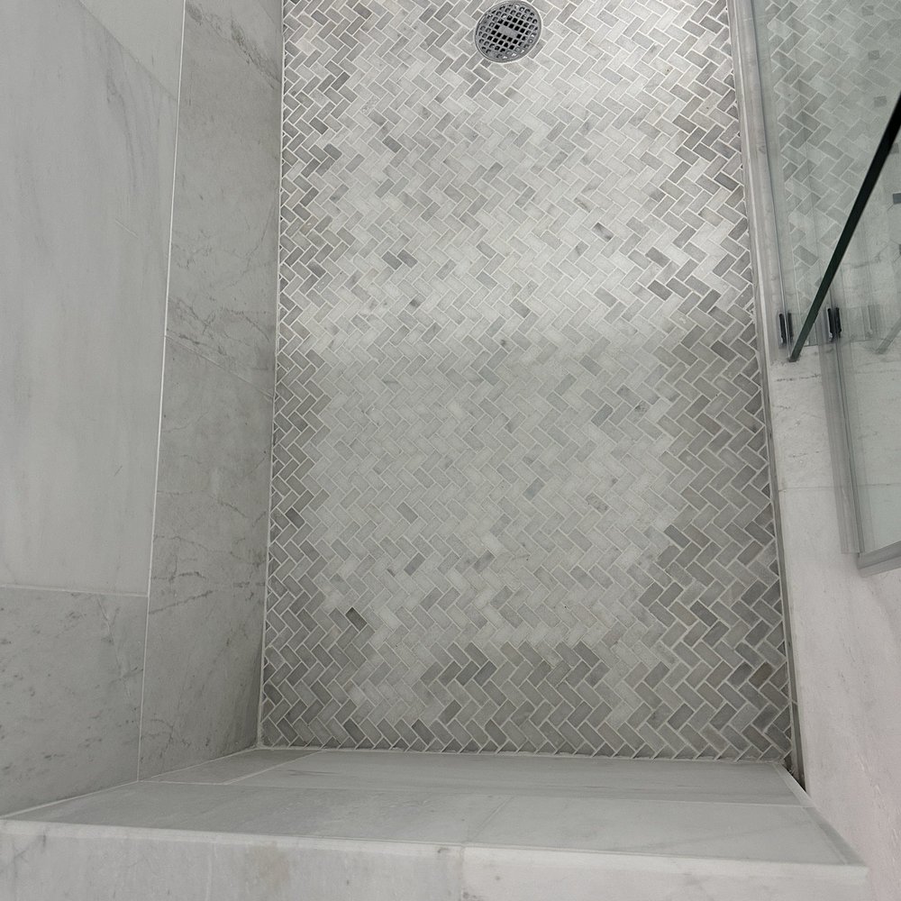 Rudy’s Flooring & Remodeling - Discolored shower after 10 showers! - Flooring Near Me - Alvin, Texas Rudy’s Flooring & Remodeling - Discolored shower after 10 showers! - Flooring Near Me - Alvin, Texas