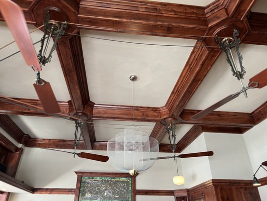 Alpha Omega Collective Napa by null