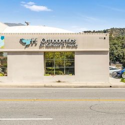 Hwang Orthodontics