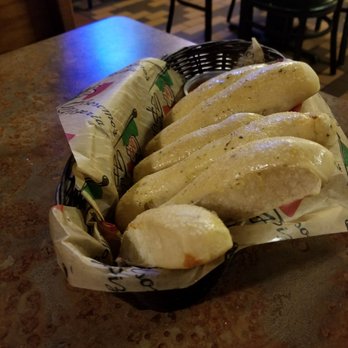 Gelsosomo's Pizzeria - Breadsticks, light and fluffy - Pizza Near Me - Macomb, Illinois