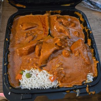 Curry in hurry - This is how much you get for a 2 item combo which includes a bunch of jasmine rice and naan (not pictured)! Upgrade to garlic naan for 75c. - Indian Near Me - Los Angeles, California Curry in hurry - This is how much you get for a 2 item combo which includes a bunch of jasmine rice and naan (not pictured)! Upgrade to garlic naan for 75c. - Indian Near Me - Los Angeles, California