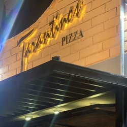 Tarantino's - Versalles location
