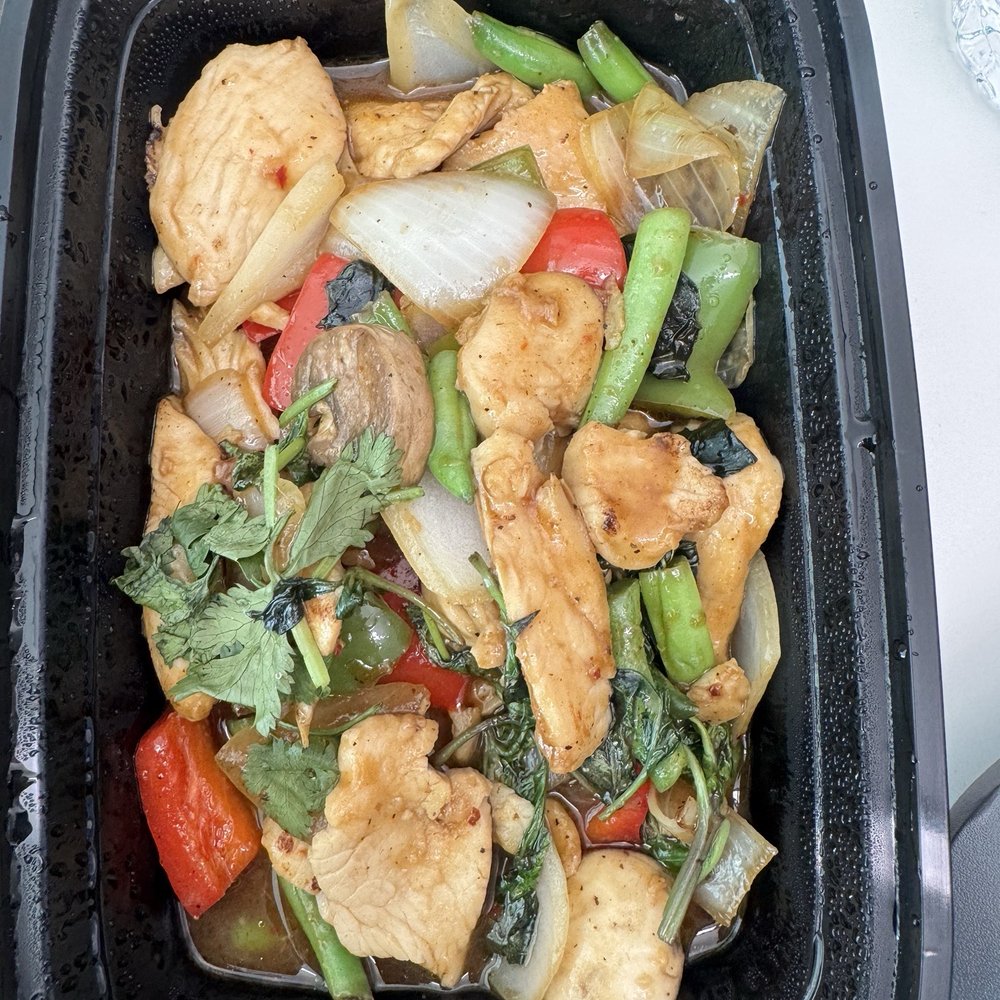 Mangosteen II - Thai basil chicken - Asian Fusion Near Me - Tampa, Florida Mangosteen II - Thai basil chicken - Asian Fusion Near Me - Tampa, Florida