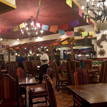 Casa De Pico - Dinning Area - Mexican Near Me - La Mesa, California