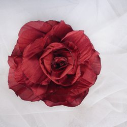 Dein Brautkleid - Stoffblume selbst gemacht
