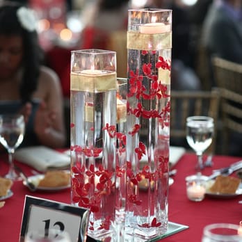 Vale Of Enna - centerpieces - Floral Designers Near Me - Chicago, Illinois