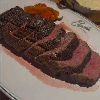 Capons Chophouse - 20oz Chateaubriand - American Near Me - Hackensack, New Jersey