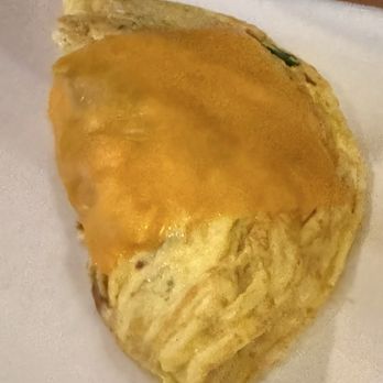 Winchell's Pub & Grill - Omelette 3/5 - Lounges Near Me - Henderson, Nevada