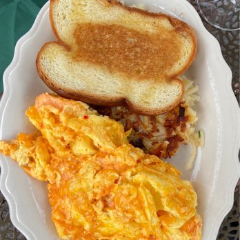 Hope Breakfast Bar - St. Paul - Pimento Cheese Scramble - Breakfast & Brunch Near Me - Saint Paul, Minnesota