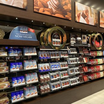Lindt Chocolate Shop - Lindt Chocolate Shop - products display - Chocolatiers & Shops Near Me - Scarborough, Ontario Lindt Chocolate Shop - Lindt Chocolate Shop - products display - Chocolatiers & Shops Near Me - Scarborough, Ontario