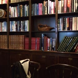 The Bishops Arms - Wall in the 'library' of the pub.