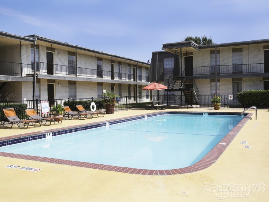CENTURY PLAZA APARTMENT HOMES 31 Photos & 13 Reviews 3300 East