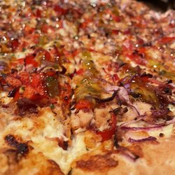BoomBozz Pizza & Watch Bar - Green chicken chili.