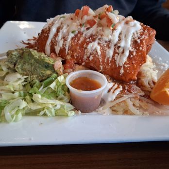 Gloria’s Cafe - Massive breakfast burrito with hash browns underneath - Breakfast & Brunch Near Me - Reno, Nevada