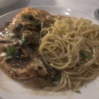 MA'S Italian Kitchen - The best chicken Marcella I've ever tasted! - Italian Near Me - Burbank, California MA'S Italian Kitchen - The best chicken Marcella I've ever tasted! - Italian Near Me - Burbank, California