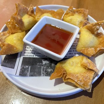 White Crane Creative Thai & Sushi - Crab Ragoon - Thai Near Me - Forest Park, Illinois