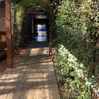 Lantern Light Inn - Hotels Near Me - Sedona, Arizona