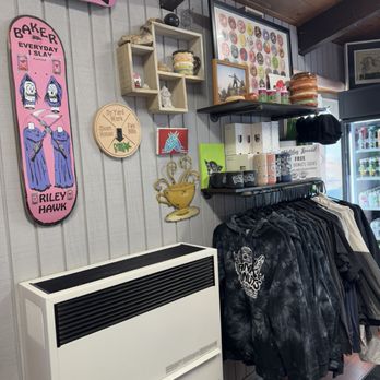 Dank Donuts - Coffee & Tea Near Me - Big Bear Lake, California Dank Donuts - Coffee & Tea Near Me - Big Bear Lake, California