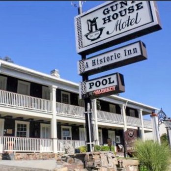 Gunn House Hotel - A historical hotel built in 1850 in Sonora, California it's beautiful - Hotels Near Me - Sonora, California Gunn House Hotel - A historical hotel built in 1850 in Sonora, California it's beautiful - Hotels Near Me - Sonora, California